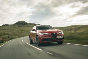 Alfa Romeo Stelvio Quadrifoglio 2020 года  (UK)